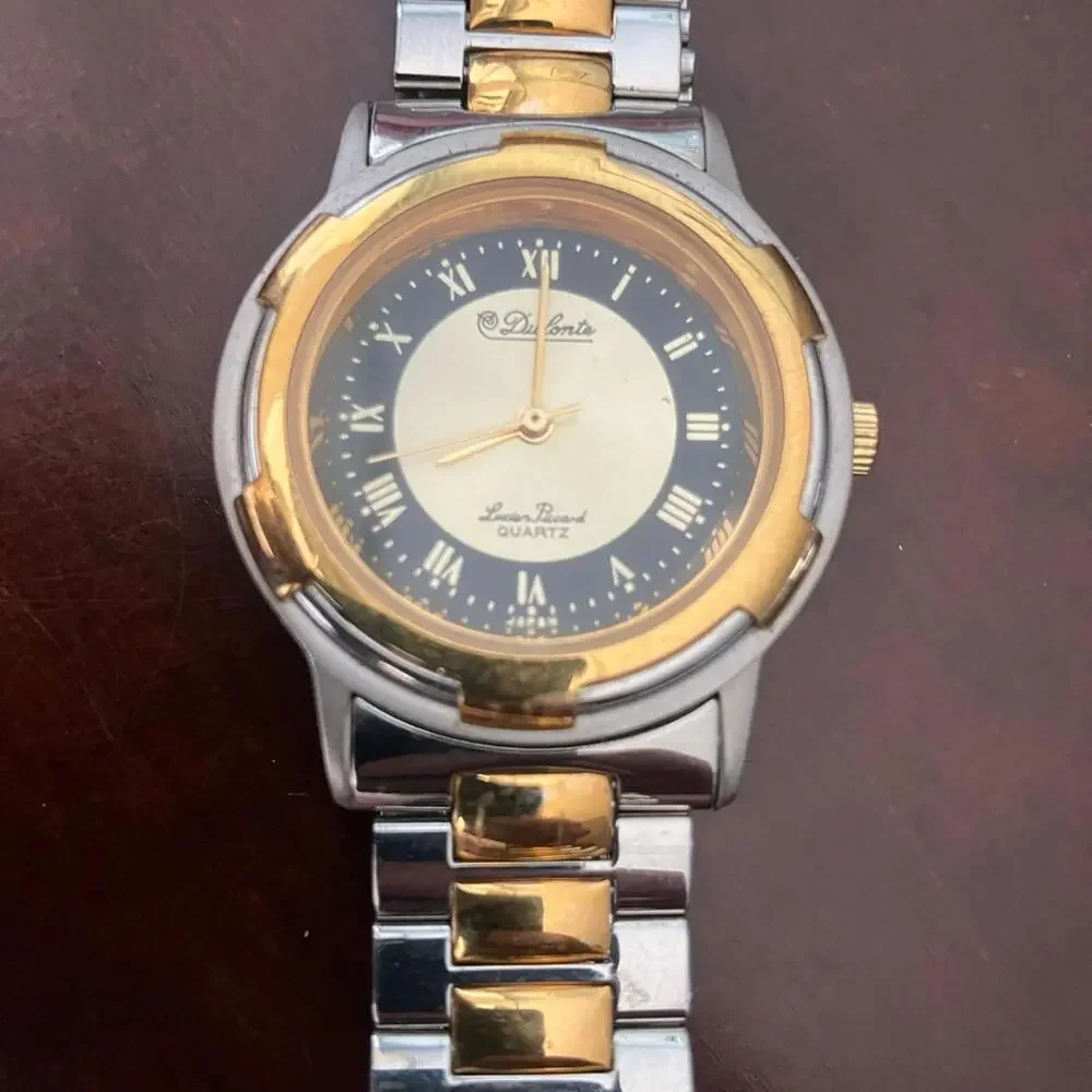 Ladies Lucien Piccard Rare‎ Vintage 30mm Gold & Silver Watch